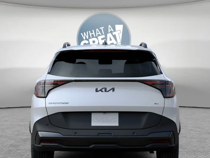 2026 Kia Sportage - view 13