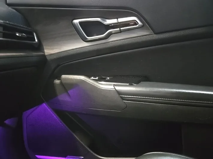 2023 Kia Sportage - view 26