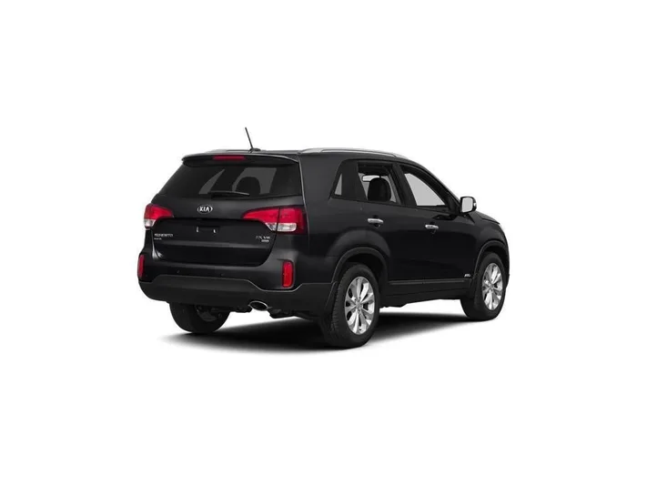 2014 Kia Sorento - view 2