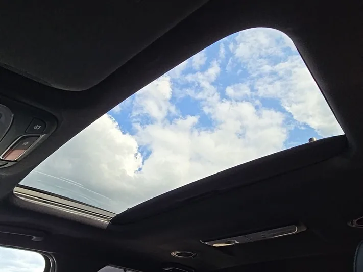 2024 Kia Telluride - view 13