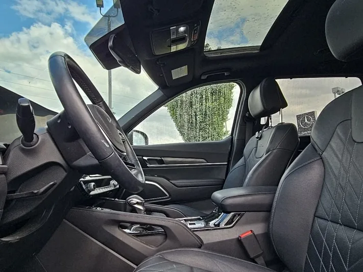 2024 Kia Telluride - view 20