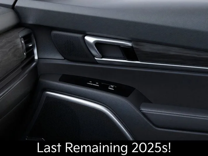 2025 Kia Telluride - view 25