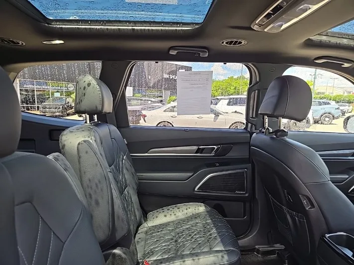 2023 Kia Telluride - view 37