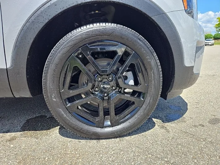 2023 Kia Telluride - view 39