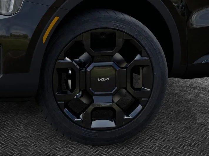 2026 Kia Sorento - view 9