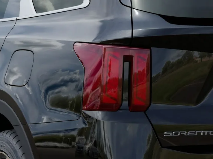 2026 Kia Sorento - view 11