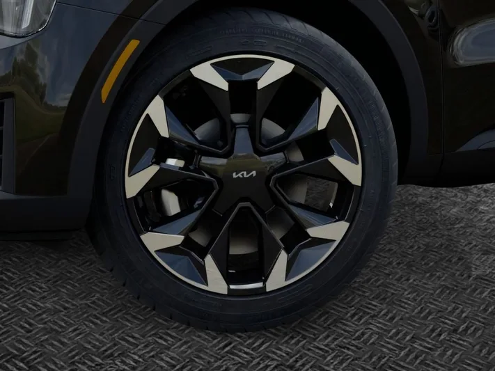 2026 Kia Sorento - view 9