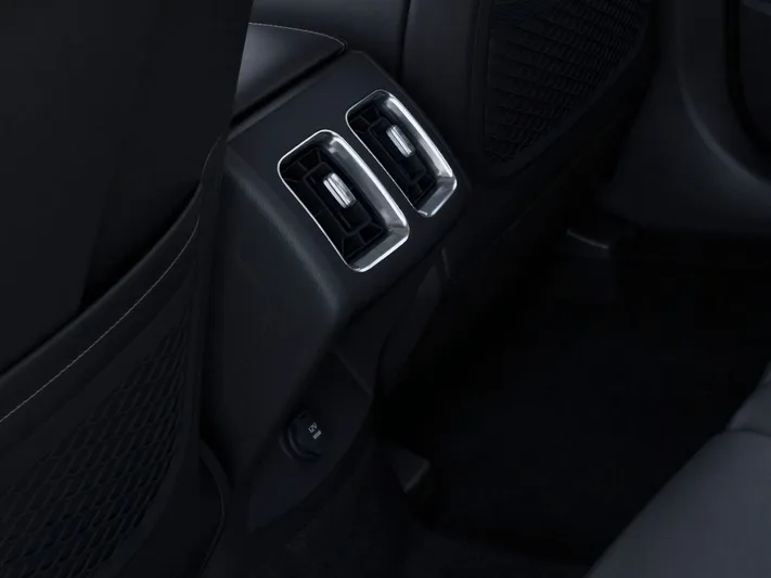 2026 Kia Sorento - view 26