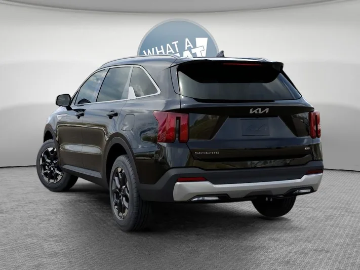 2026 Kia Sorento - view 4