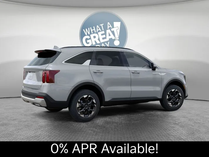 2026 Kia Sorento - view 6