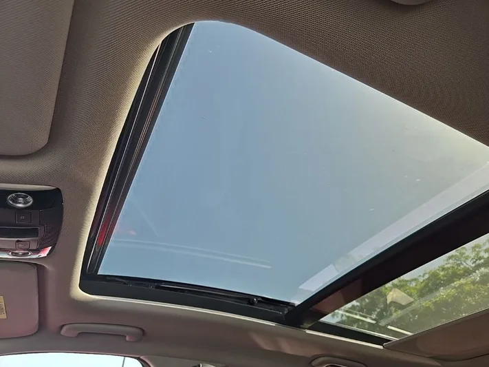 2023 Kia Sorento - view 27
