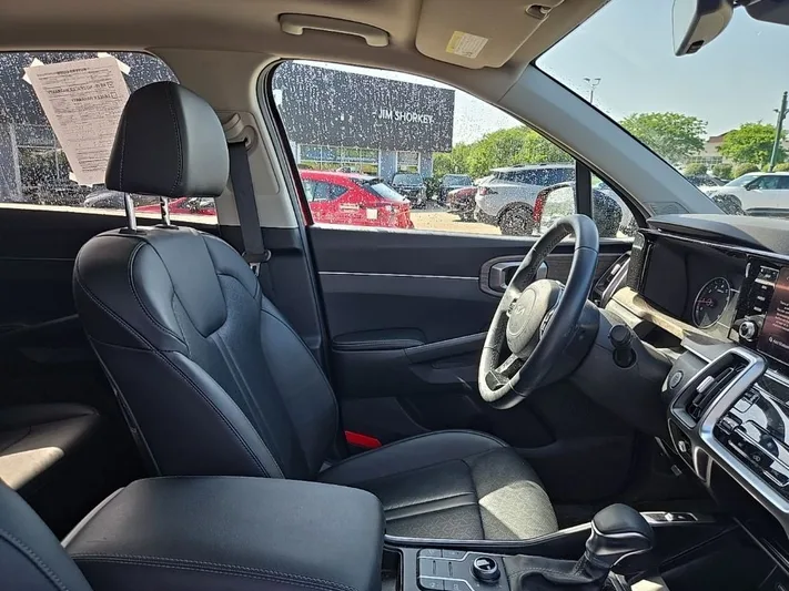2023 Kia Sorento - view 36