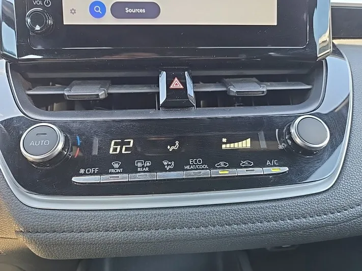 2024 Toyota Corolla - view 24