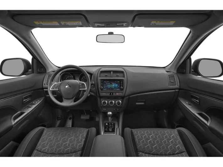 2024 Mitsubishi Outlander - view 8
