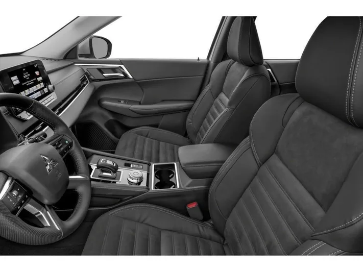 2024 Mitsubishi Outlander - view 38