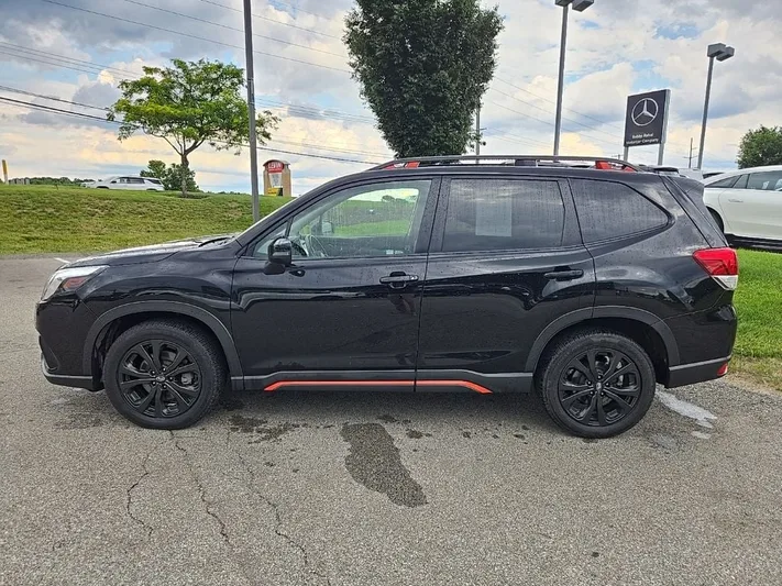 2024 Subaru Forester - view 10