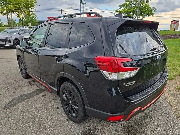 2024 Subaru Forester - view 9