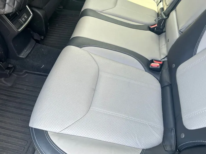 2019 Subaru Forester - view 8