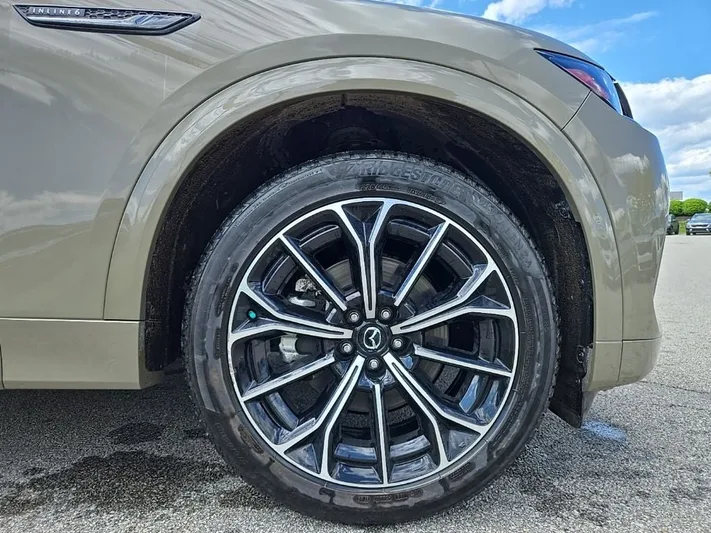 2025 Mazda CX-70 - view 39