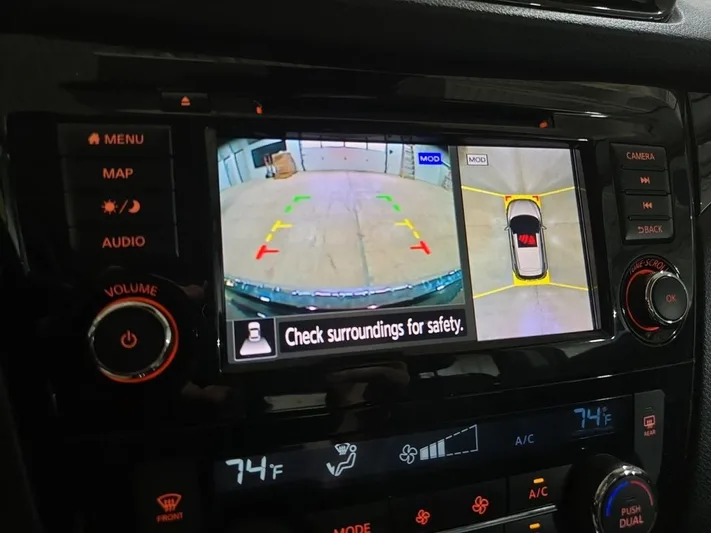 2022 Nissan Rogue - view 18