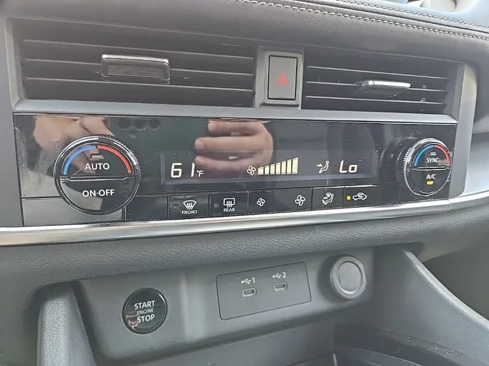 2024 Nissan Rogue - view 21