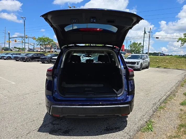 2024 Nissan Rogue - view 31