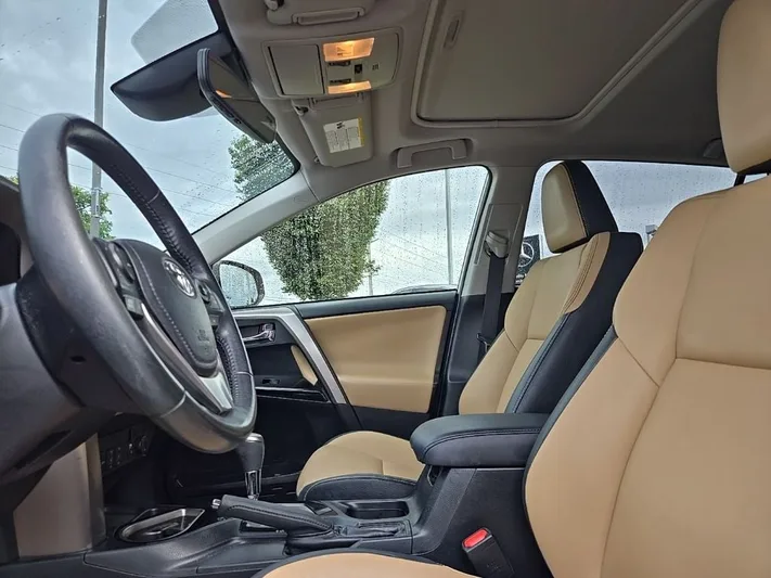 2018 Toyota RAV4 - view 34