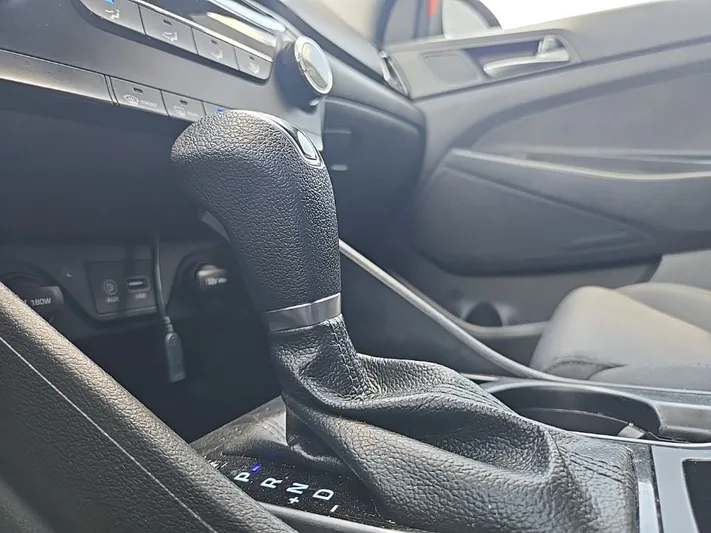 2017 Hyundai Tucson - view 21