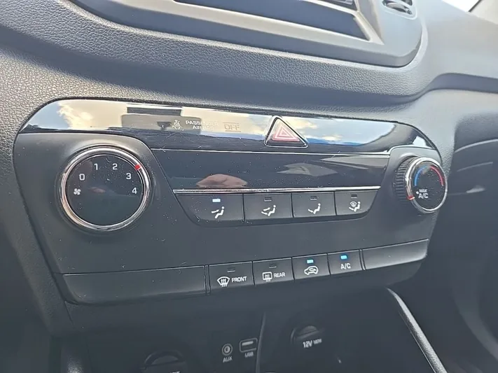 2017 Hyundai Tucson - view 24