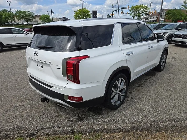 2021 Hyundai Palisade - view 3