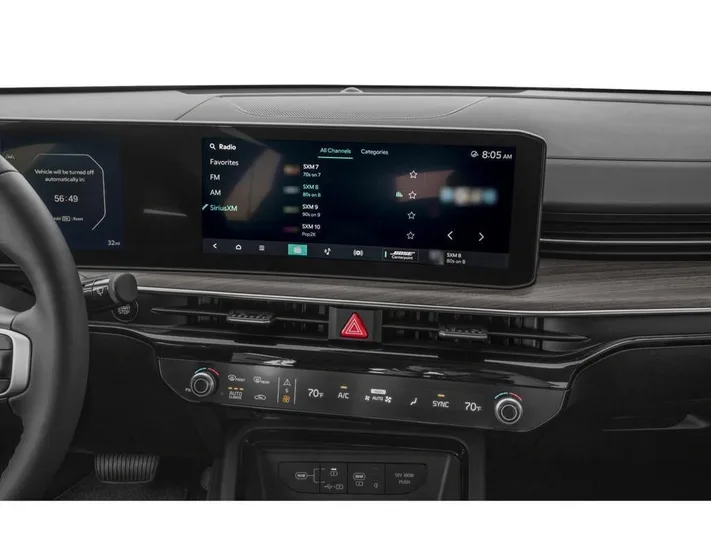 2025 Kia K5 - view 8