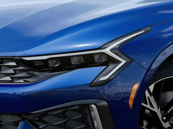 2026 Kia K5 - view 10