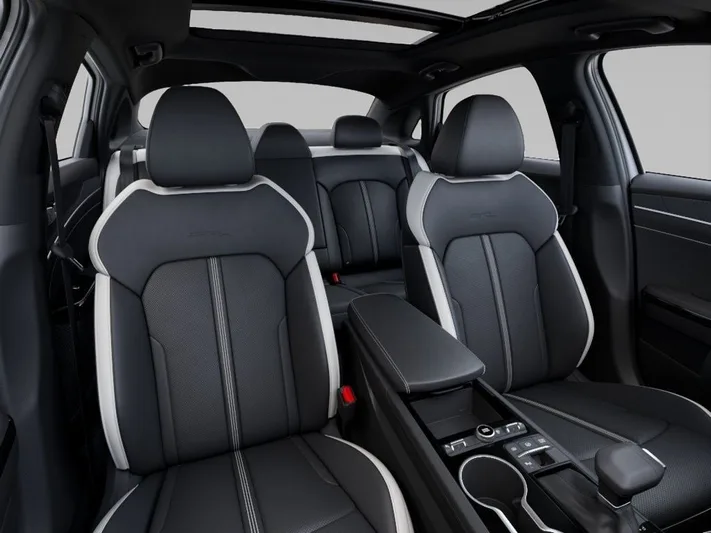 2026 Kia K5 - view 15