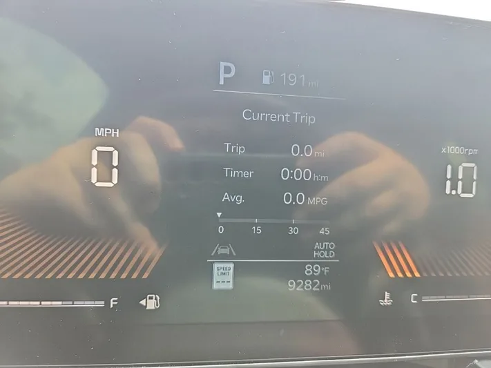 2025 Kia K5 - view 18