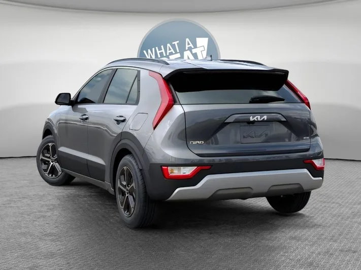 2026 Kia Niro - view 4
