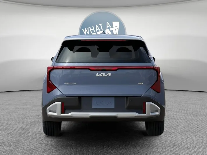 2027 Kia Seltos - view 13