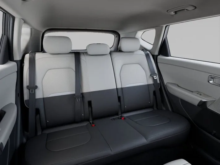 2027 Kia Seltos - view 16