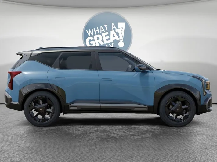 2027 Kia Seltos - view 7