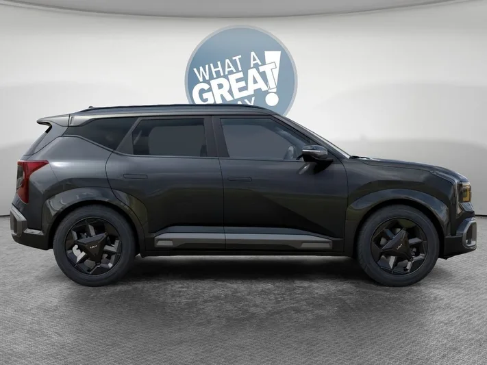 2027 Kia Seltos - view 7