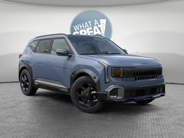2027 Kia Seltos - view 8