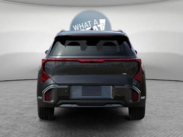 2027 Kia Seltos - view 13