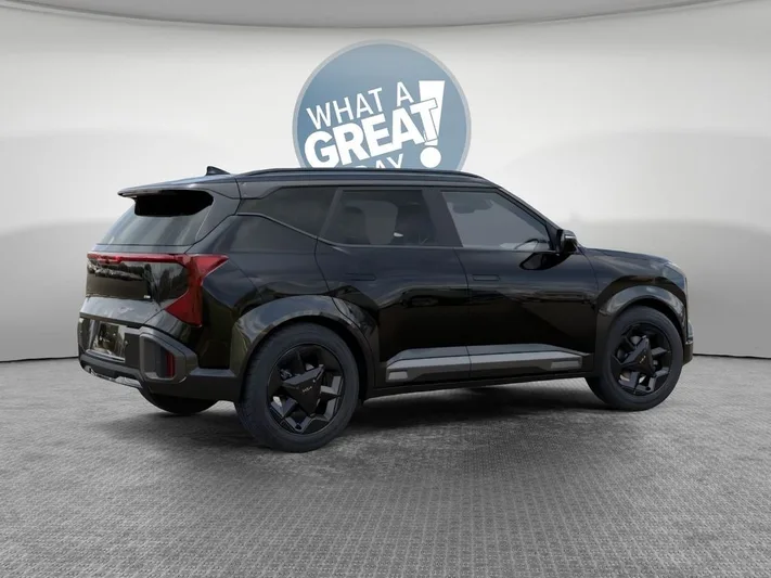2027 Kia Seltos - view 6