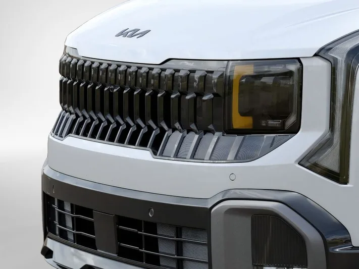 2027 Kia Seltos - view 12