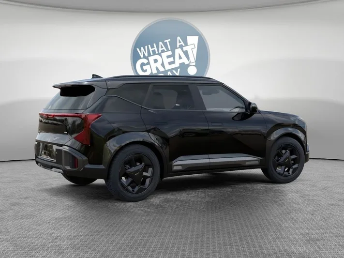 2027 Kia Seltos - view 6