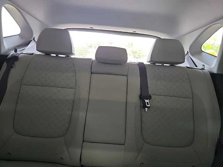 2021 Kia Seltos - view 22