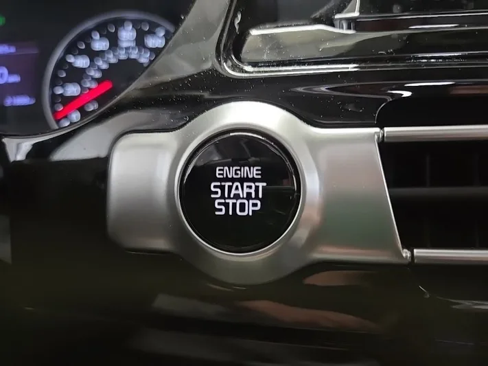 2021 Kia Seltos - view 25