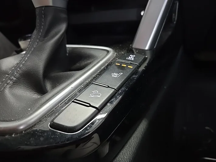 2021 Kia Seltos - view 26
