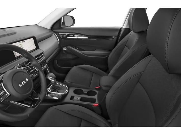 2024 Kia Seltos - view 17