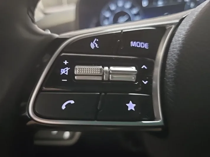 2024 Kia Seltos - view 28