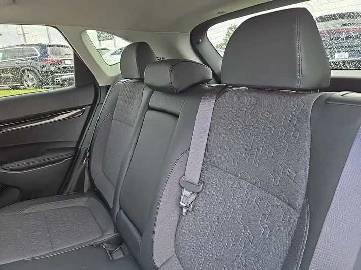 2024 Kia Seltos - view 20